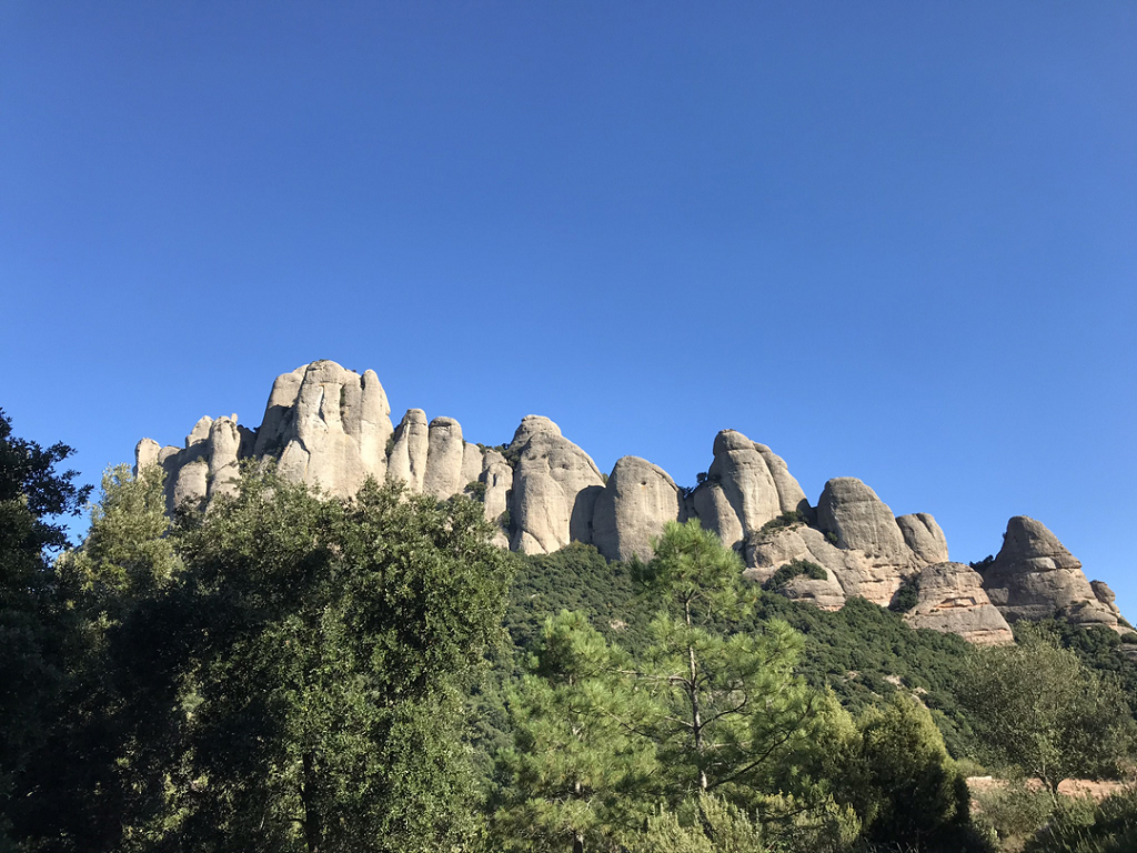Hiking Tour Montserrat